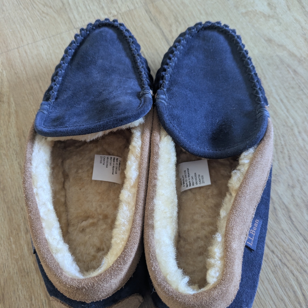 L.L. Bean Wicked Good Slippers Navy and Brown Slippers
